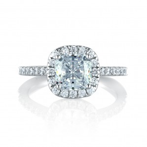 14K White Gold 0.45Ctw Semi Mount With 1.50Ct Cushion Head.