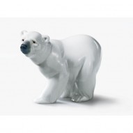 Lladro 01001207 Attentive Polar Bear Figurine