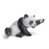 Lladro 01008359 A Jolly Panda Figurine