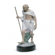 Lladro 01008417 Mahatma Gandhi Figurine